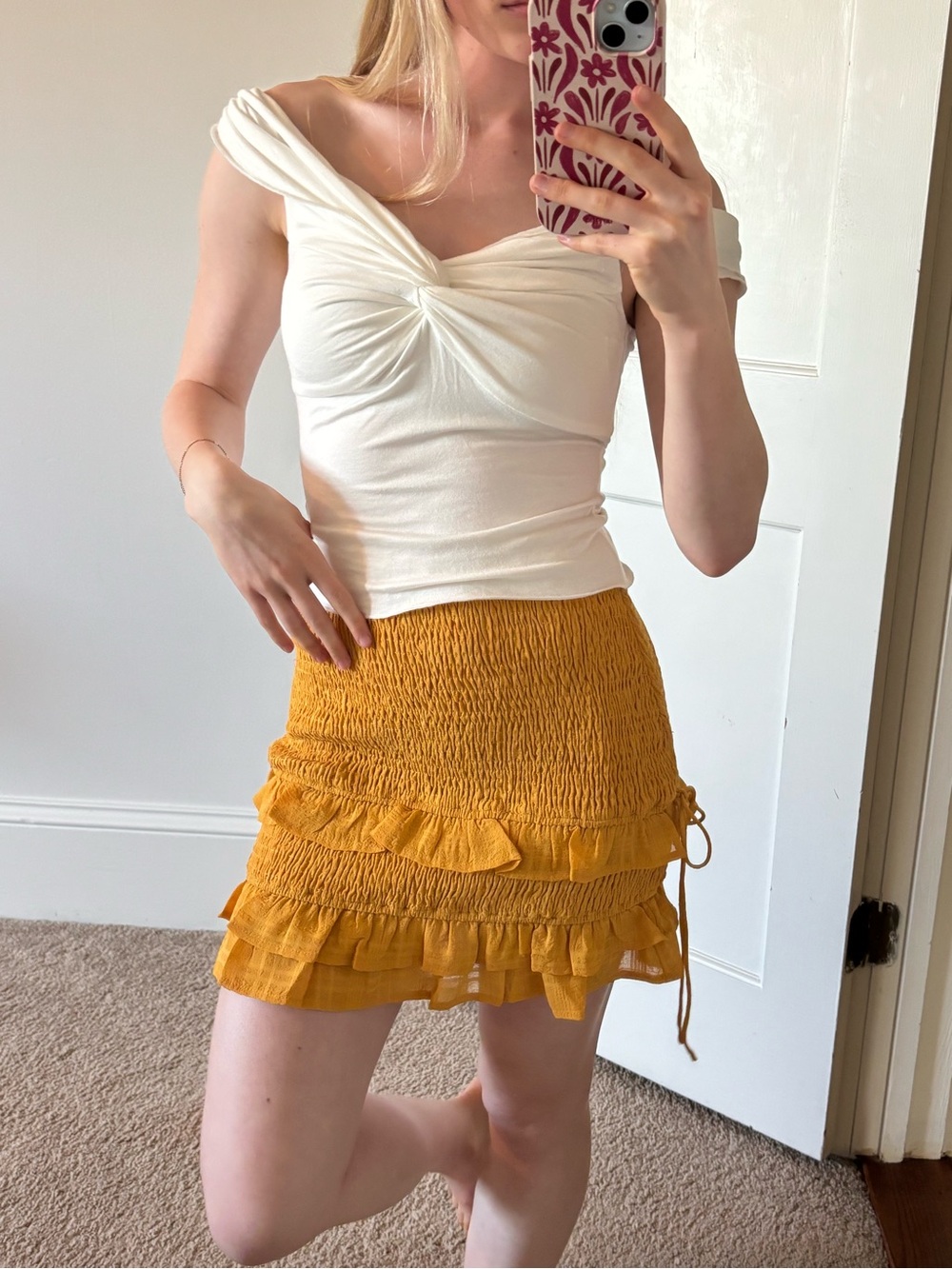 Le Lis yellow mini skirt